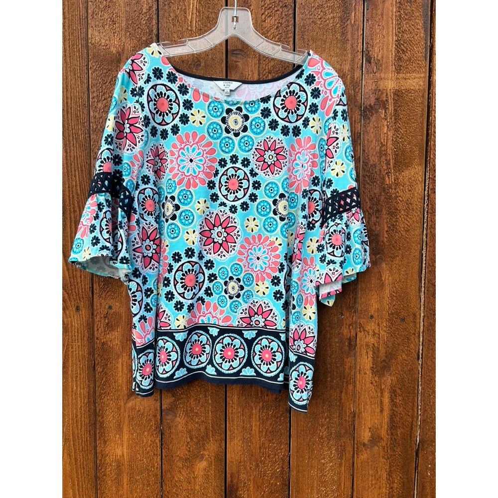 Crown & Ivy Women's 2XL Blue Medallion Floral Bell Sleeve Knit Top Blouse